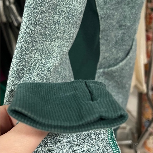 Lululemon Scuba Jacket - Picture 10 of 15